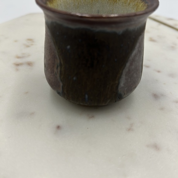 Signed Bonnie Staffel Iridescent Glaze Pottery Clay Cup - Picture 14 of 16